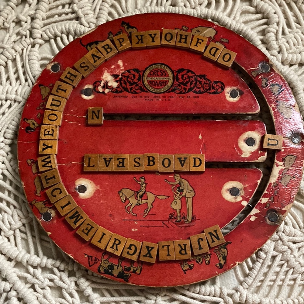 Vintage educational counting and lettering circle board